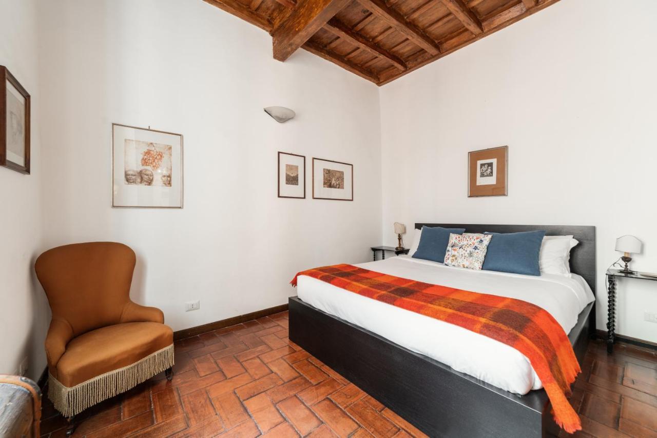 Domus Quiritum Charming, Appartamento D'Epoca A Campo De' Fiori Rom Eksteriør billede