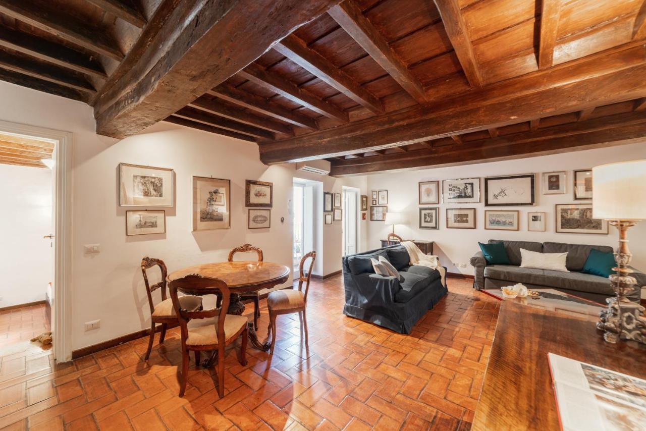 Domus Quiritum Charming, Appartamento D'Epoca A Campo De' Fiori Rom Eksteriør billede